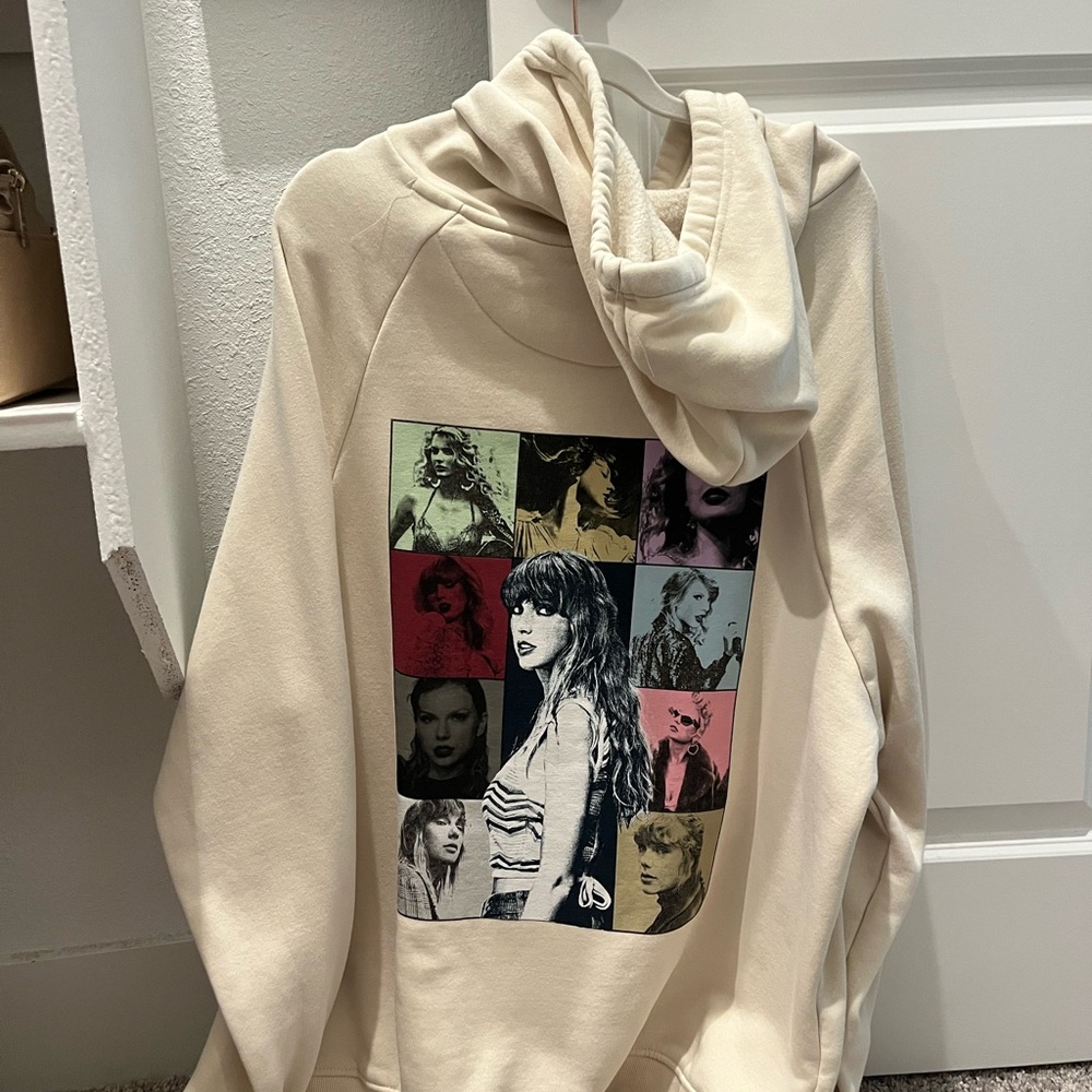 taylor swift the eras tour - large beige hoodie